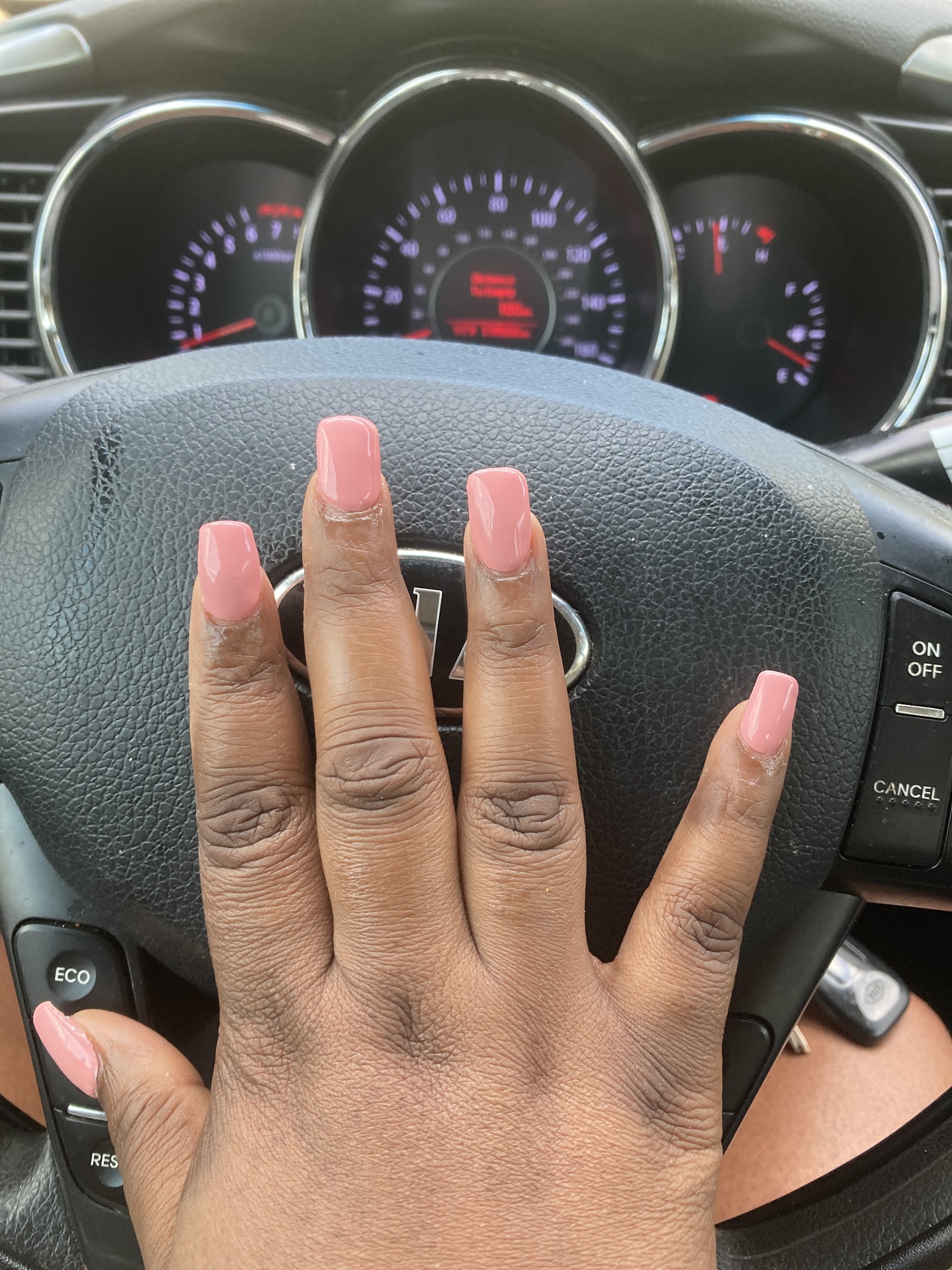 Top Nail nail photo 1